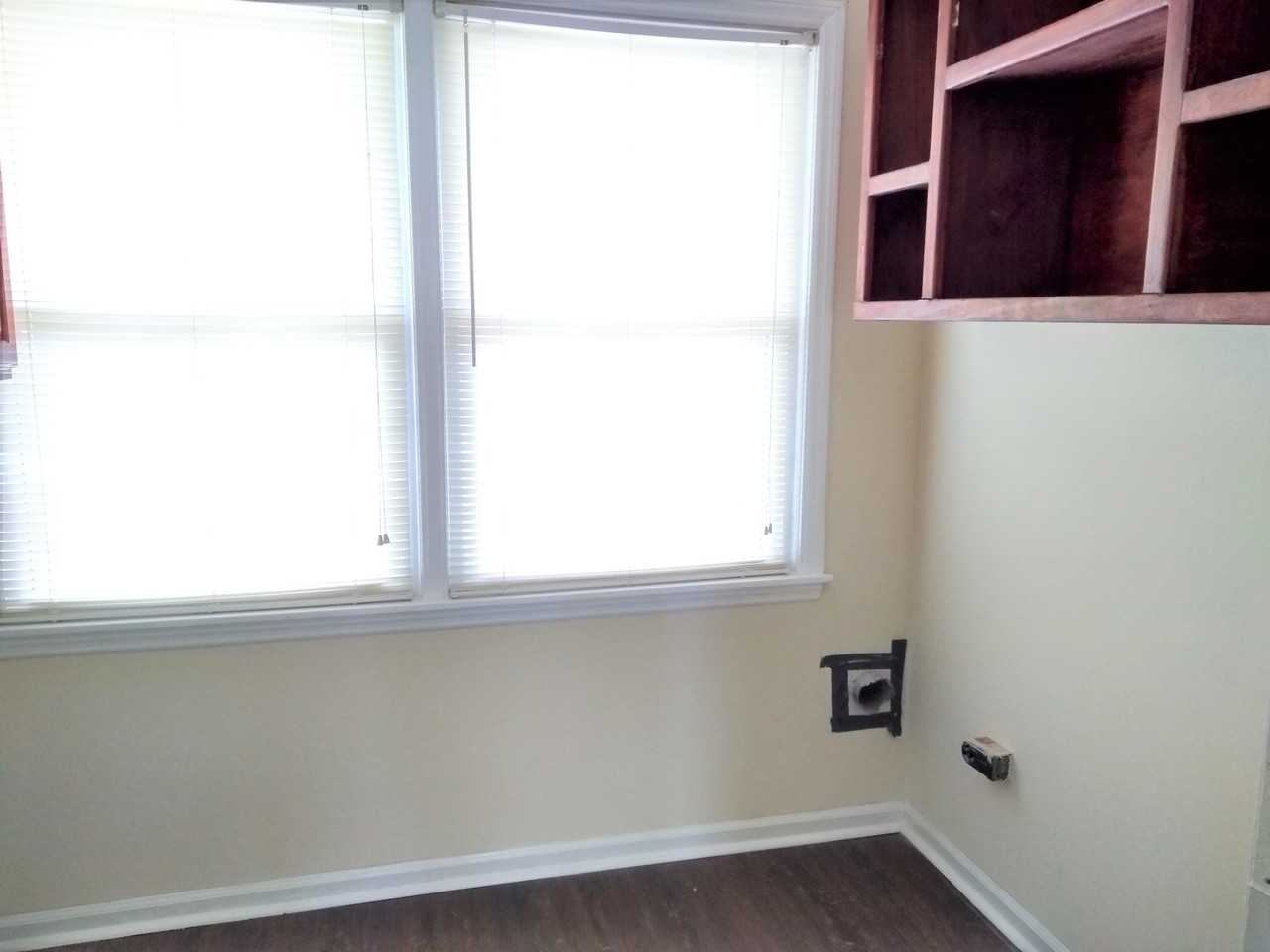 101 Mulberry Dr - Photo 6 of 24