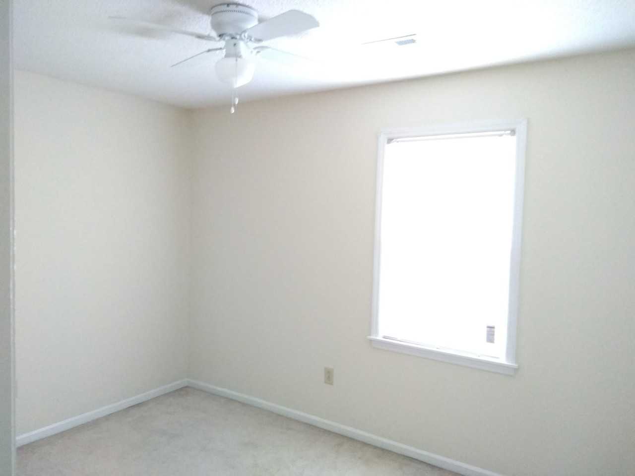 101 Mulberry Dr - Photo 7 of 24