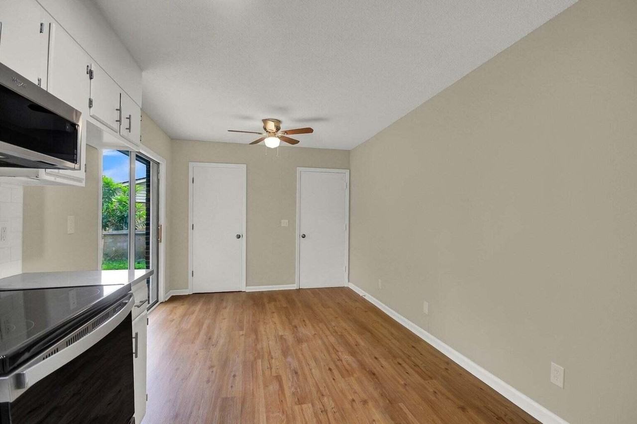 13 Rumson Rd - Photo 6 of 17