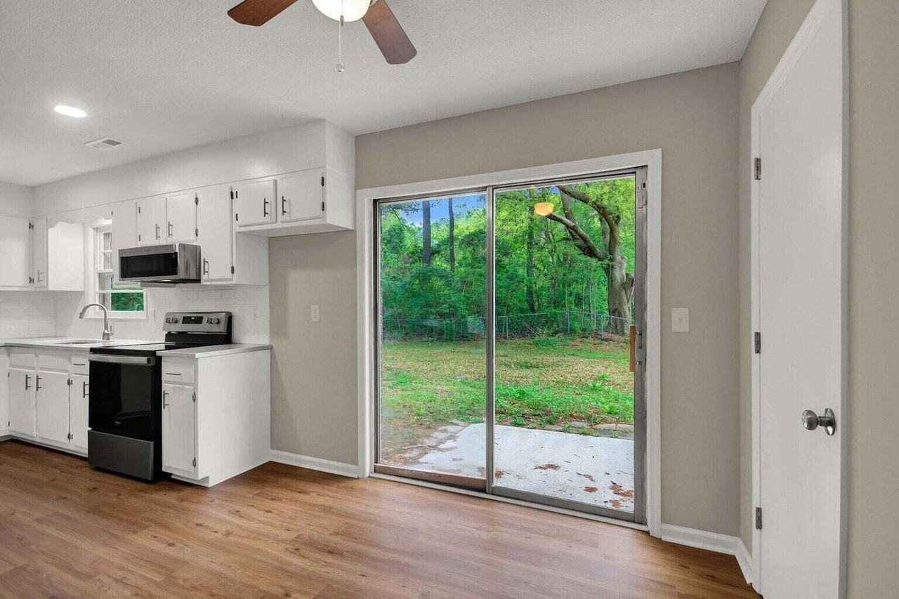 13 Rumson Rd - Photo 7 of 17