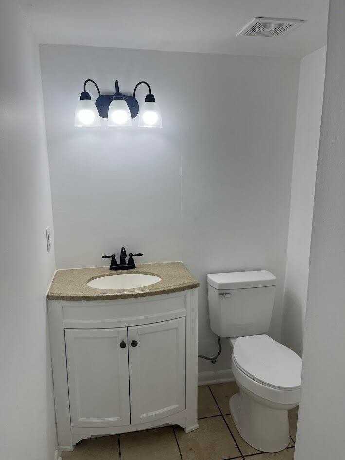 1 S Anderson Ave Apt B #B - Photo 3 of 9