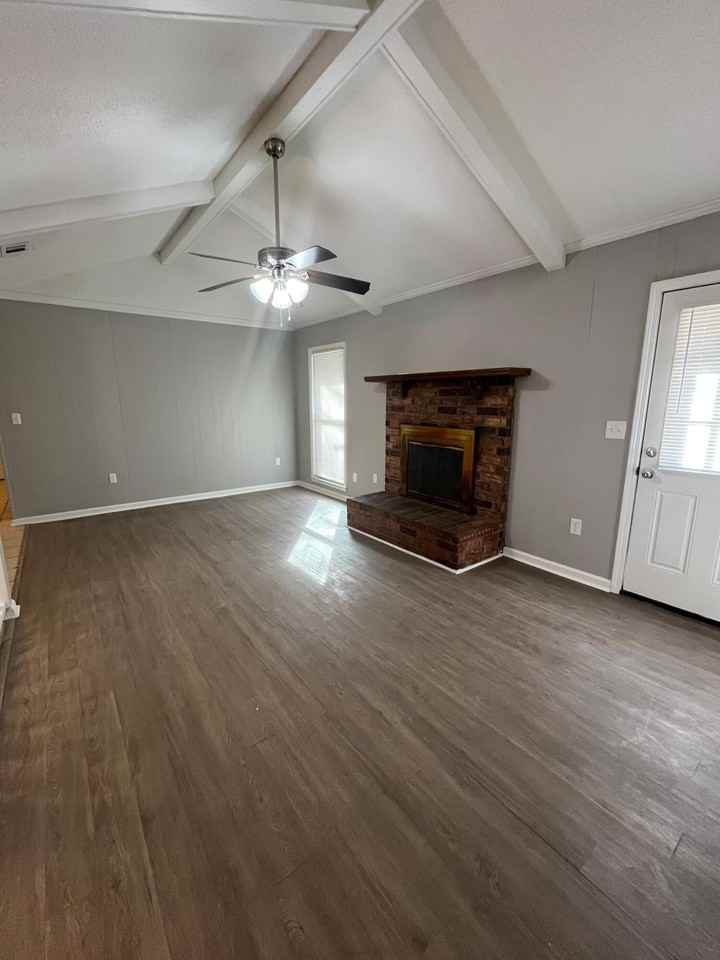 4533 Outwood Dr - Photo 3 of 10