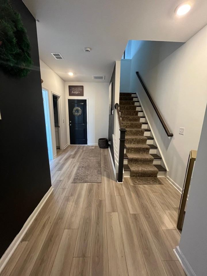 841 Recess Point Dr - Photo 2 of 18