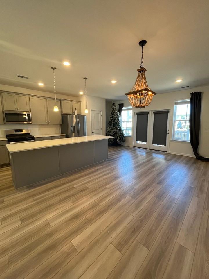 841 Recess Point Dr - Photo 6 of 18