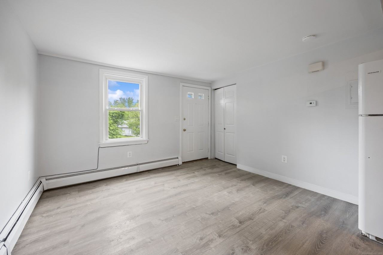 9 Guiel Pl #1 - Photo 5 of 15