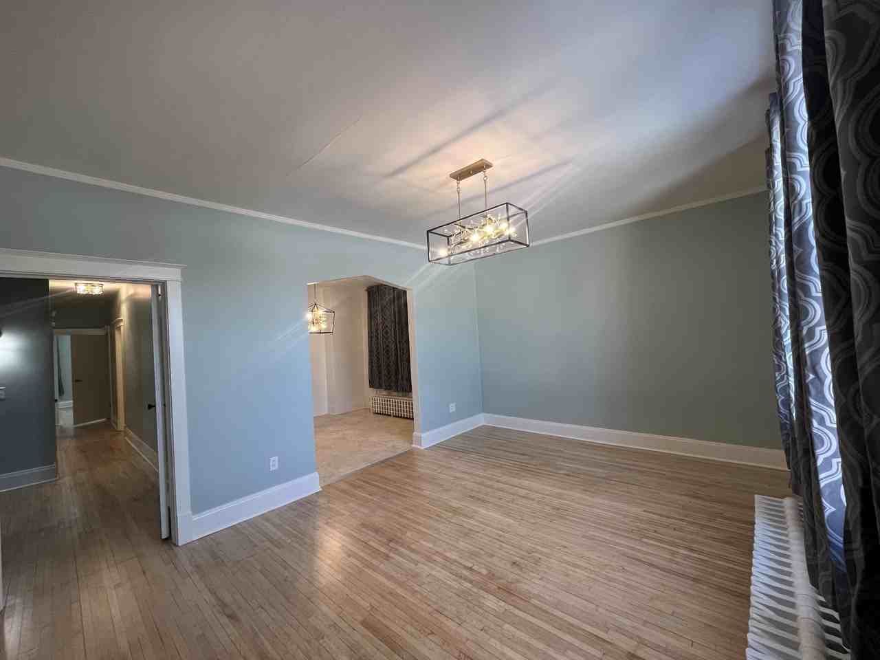 1824 John Ave - Photo 2 of 18