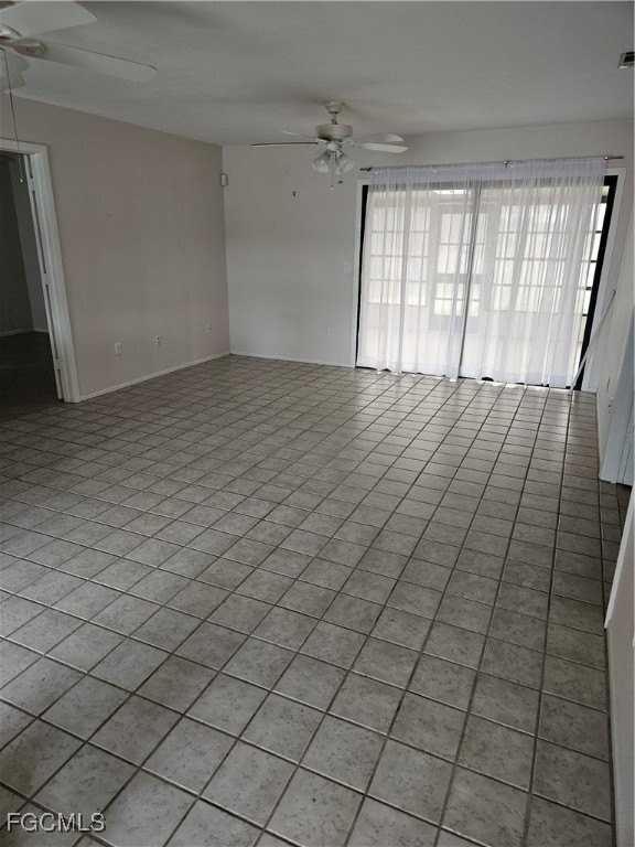 1041 River Run - Photo 4 of 18