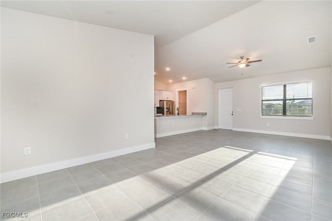 3039 Nw 2nd Pl - Photo 5 of 17