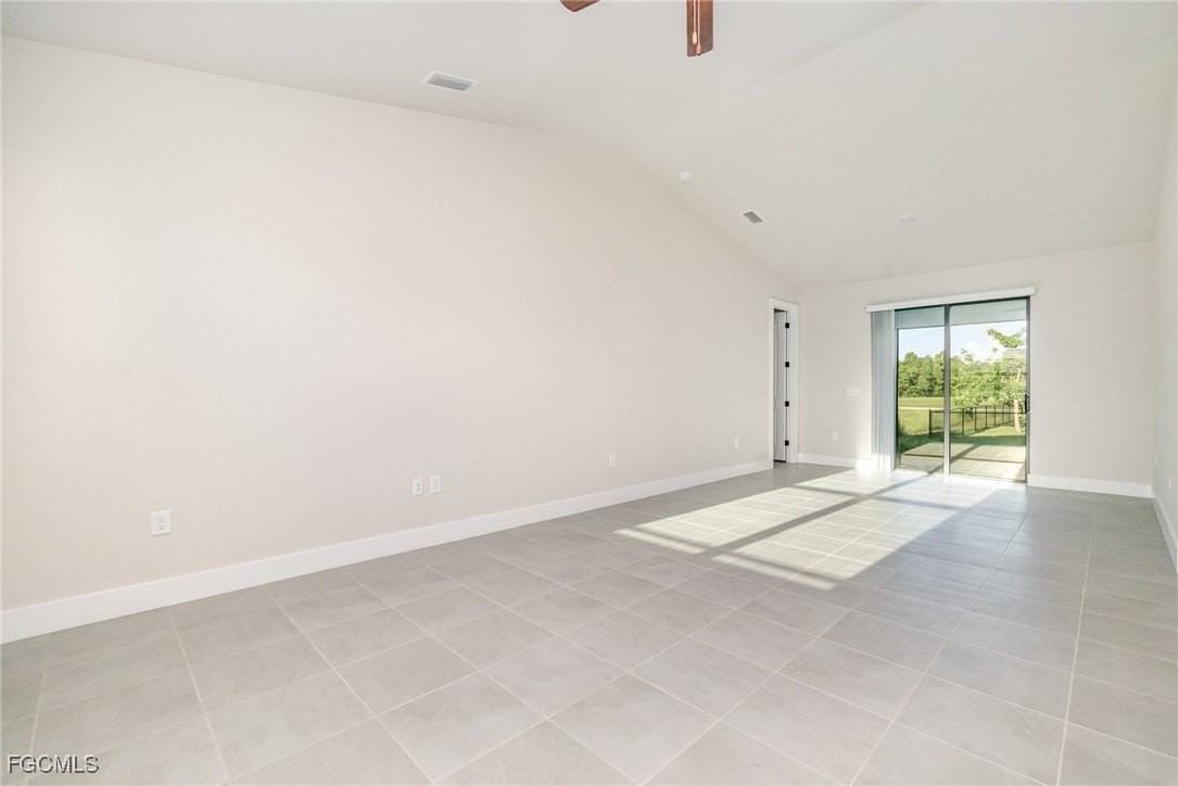 3039 Nw 2nd Pl - Photo 6 of 17