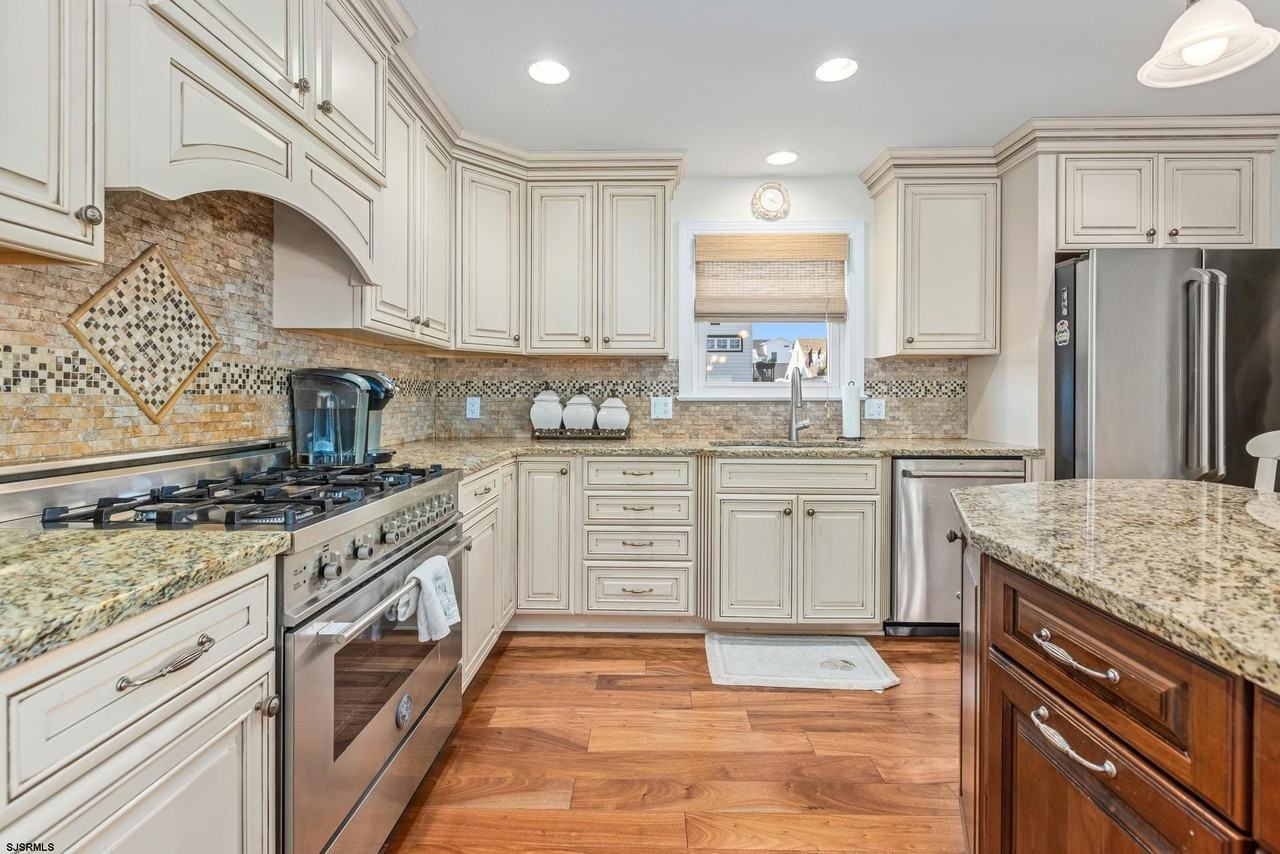 29 N Iroquois Ave - Photo 7 of 40