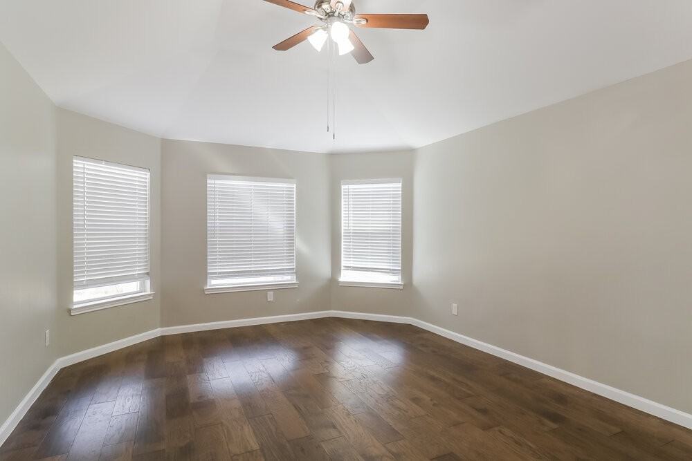 15830 Mossy Shores Ct - Photo 7 of 16