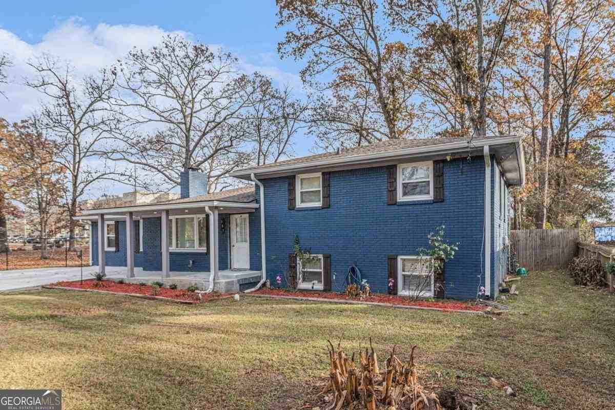 187 Hamilton E Holmes Dr Nw - Photo 4 of 27