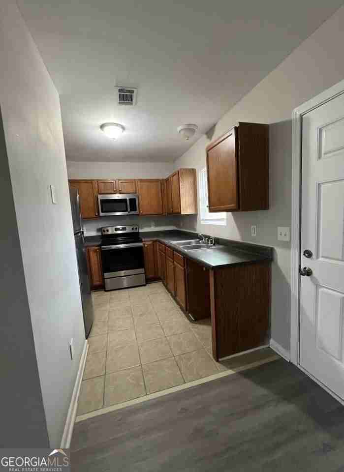 733 Wheel House Ln Unit A #A - Photo 3 of 7