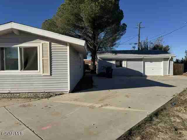 21416 Jupiter Pl - Photo 2 of 4