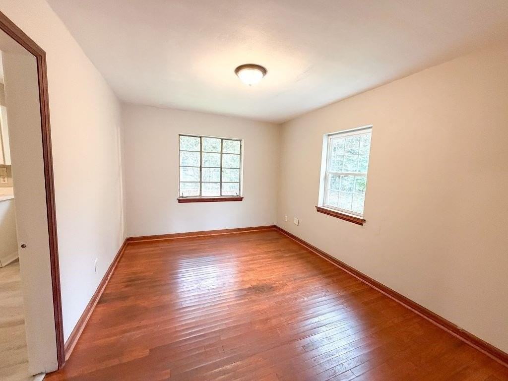 51 Sherwood Dr - Photo 5 of 18