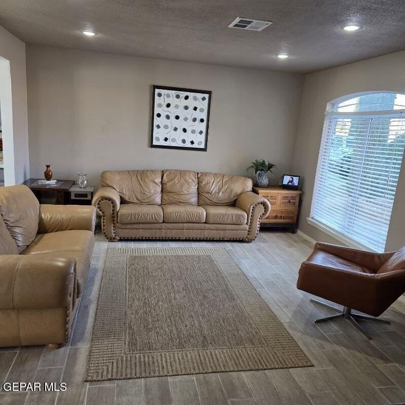 12248 Holy Springs Ct - Photo 3 of 15