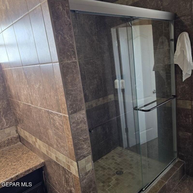 12248 Holy Springs Ct - Photo 7 of 15