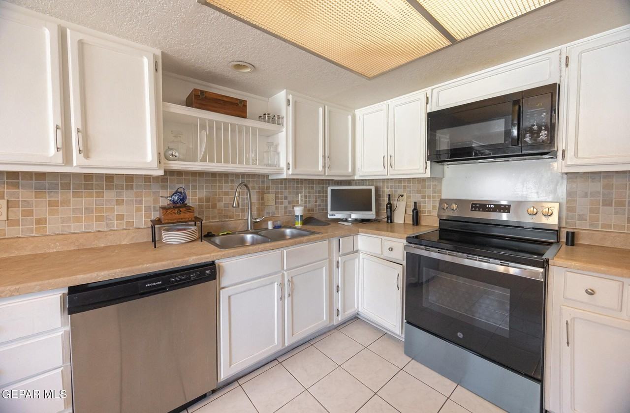 2009 Bobby Jones Dr Apt B #B - Photo 6 of 20