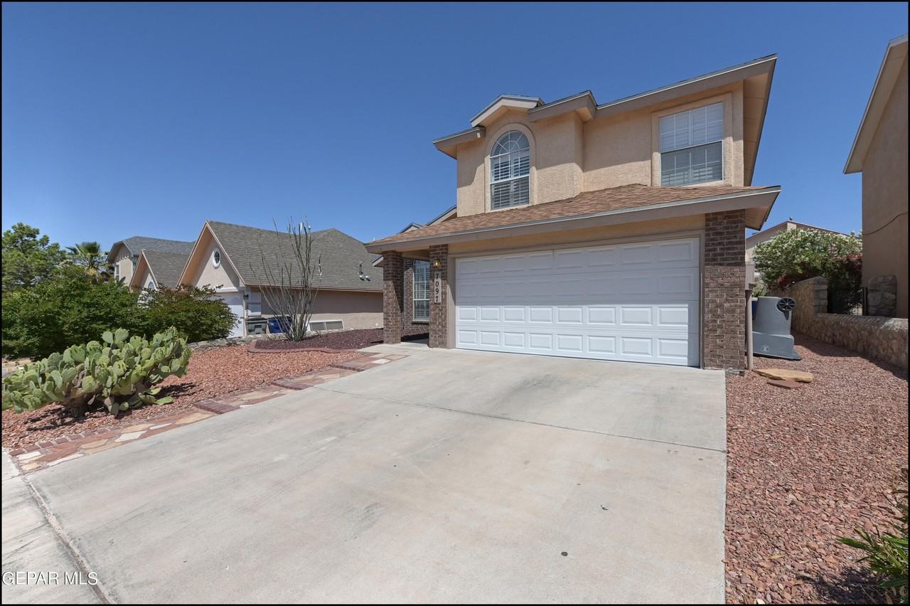 7097 Tierra Roja St - Photo 5 of 50