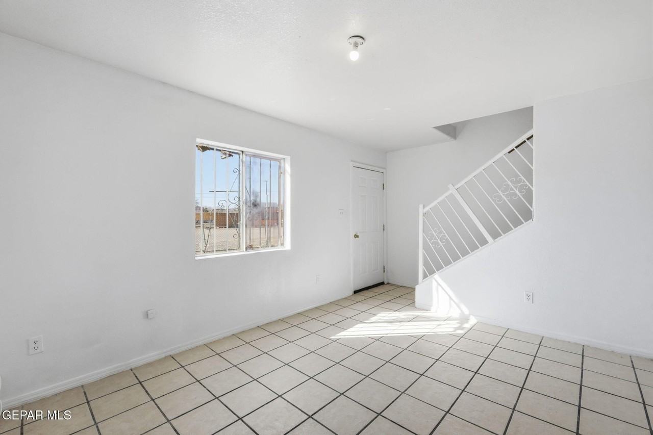 13113 Violeta Ln Unit A #A - Photo 3 of 18