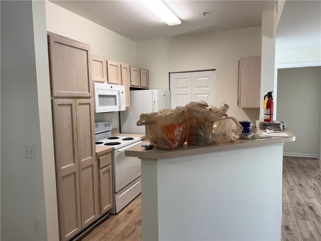 1704 Frederica Rd #633 - Photo 4 of 20