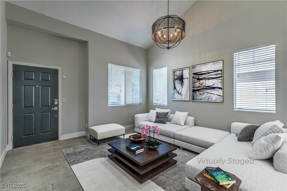 675 Pacific Cascades Dr - Photo 2 of 17