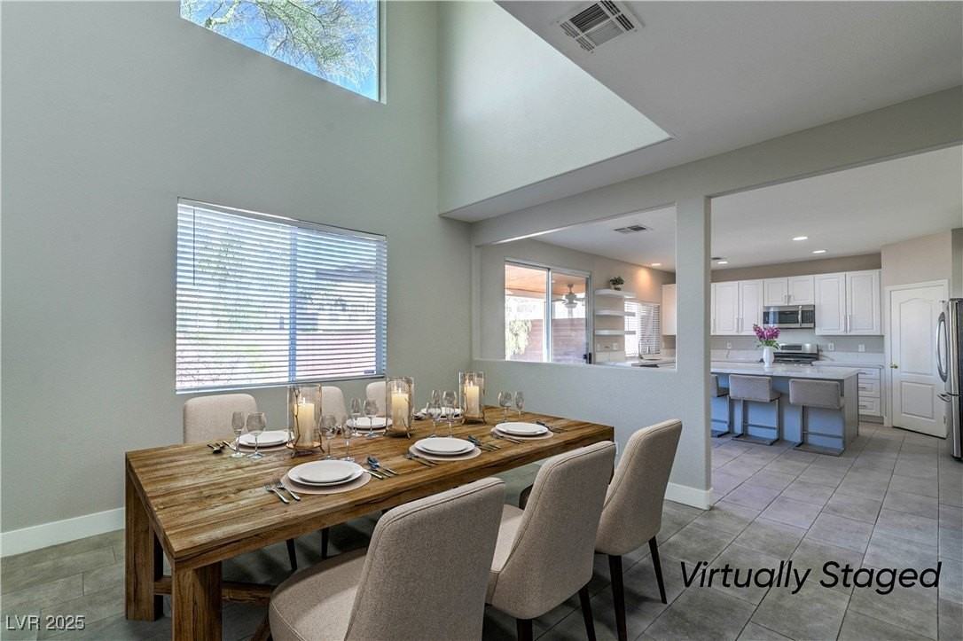 675 Pacific Cascades Dr - Photo 6 of 17