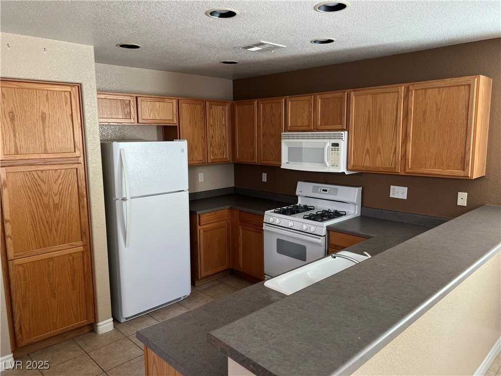 6025 Soft Springs Ave #0 - Photo 6 of 16