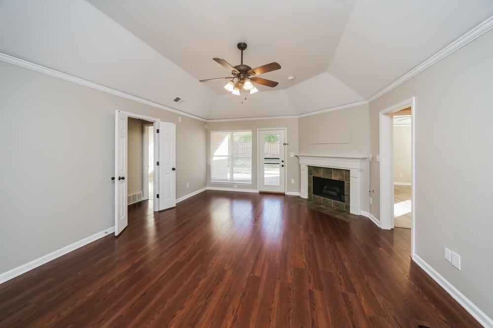 1436 Siskin Dr - Photo 3 of 16