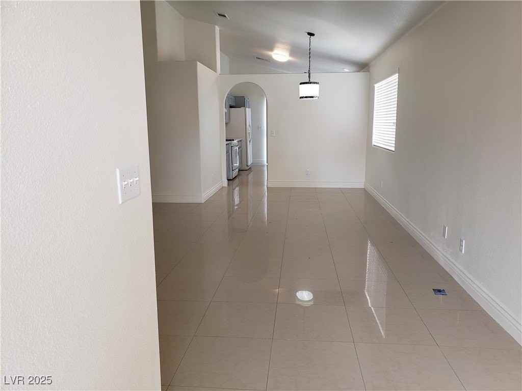 2324 High Uintas Dr - Photo 3 of 23