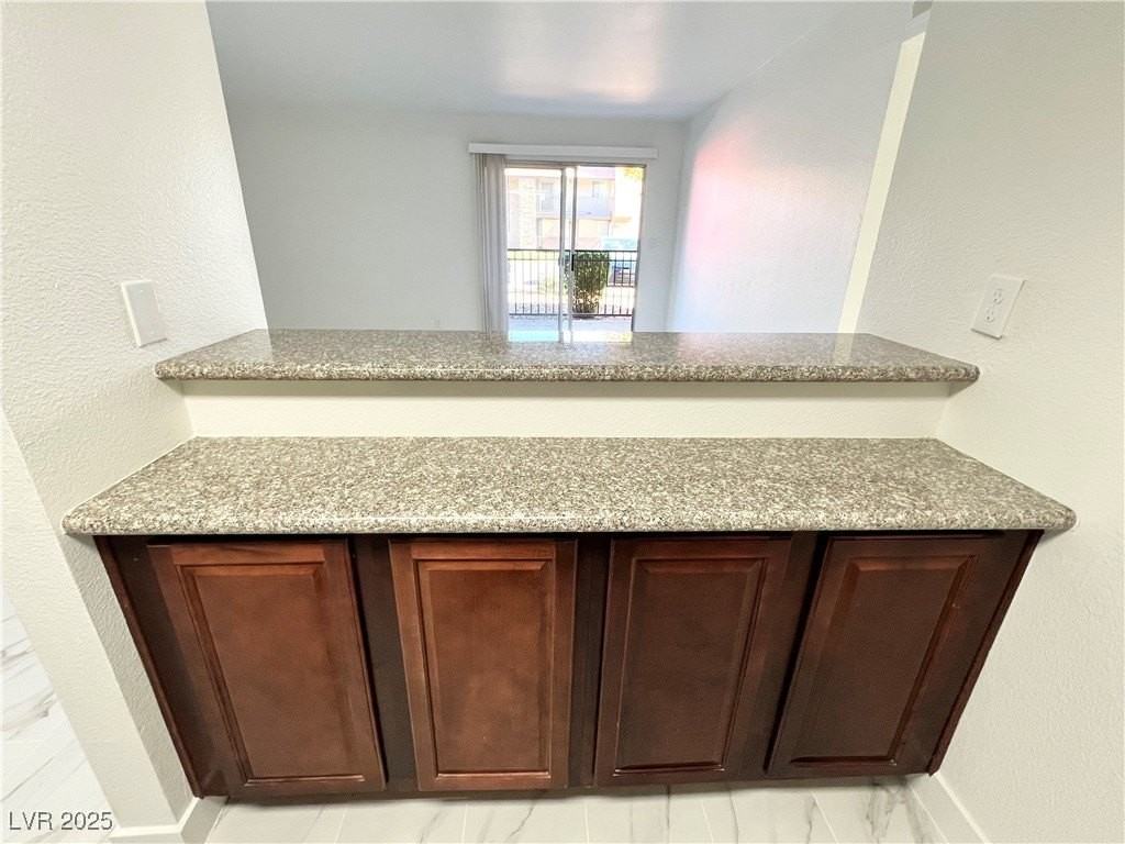 5161 River Glen Dr #147 - Photo 7 of 39