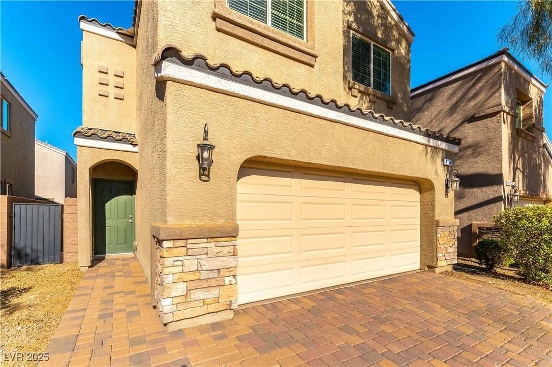 1134 Jesse Harbor Ave - Photo 2 of 25