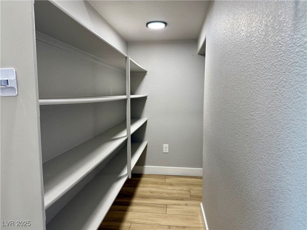 936 E Sunset Rd - Photo 6 of 31