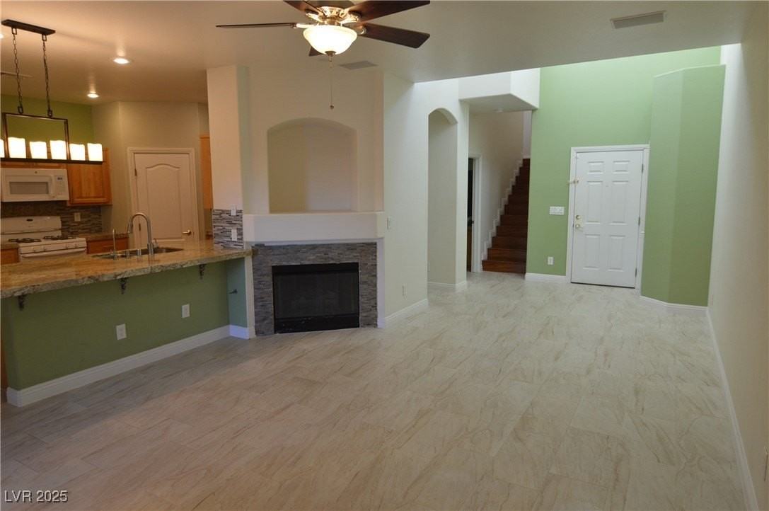 2290 Bull Lake Dr - Photo 3 of 18