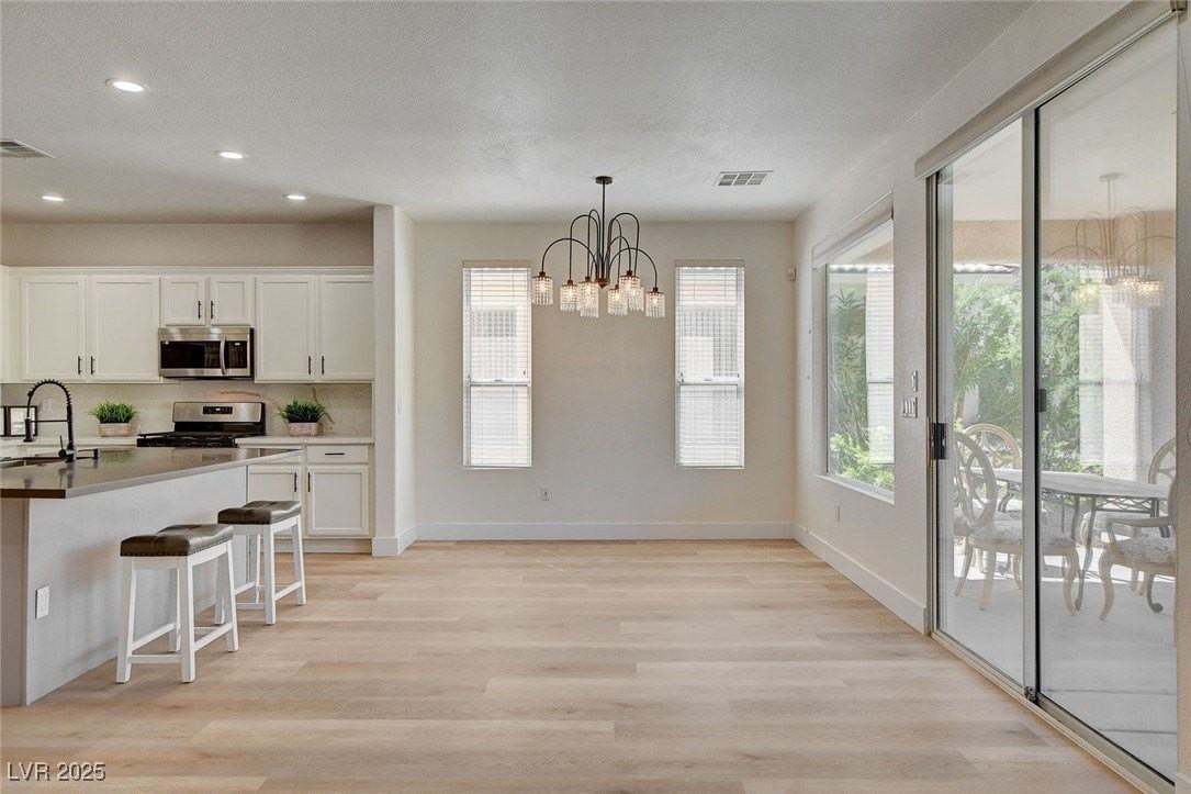 4379 Bella Cascada St - Photo 4 of 48