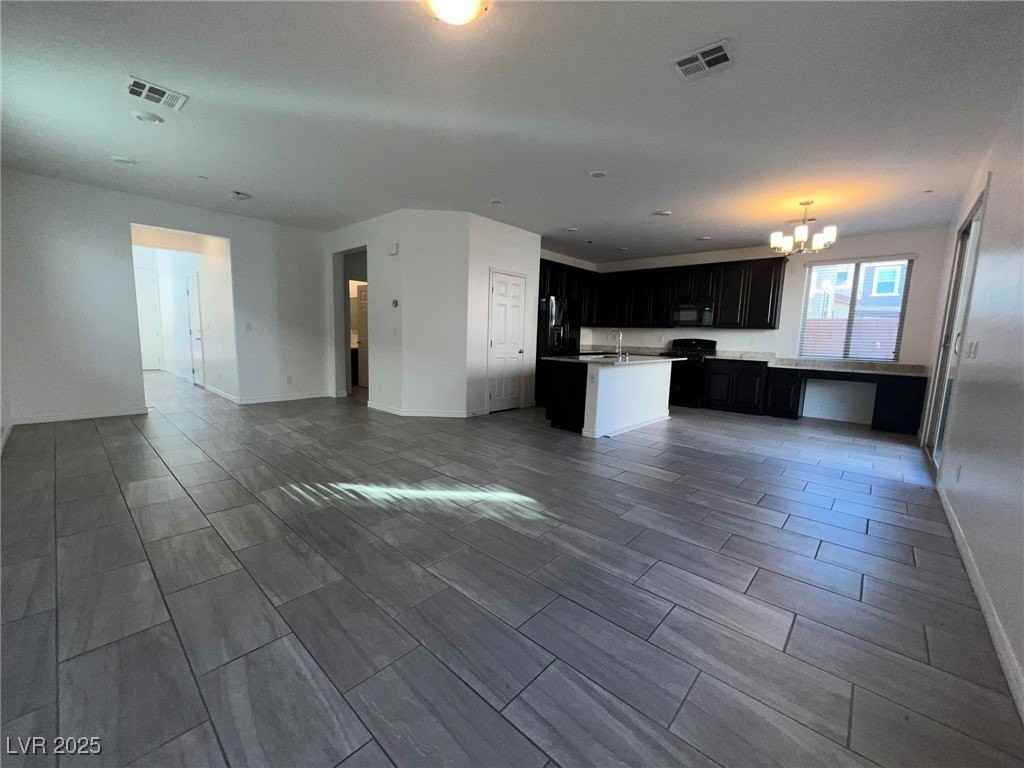 3212 Daffodil Ridge Ave - Photo 4 of 26