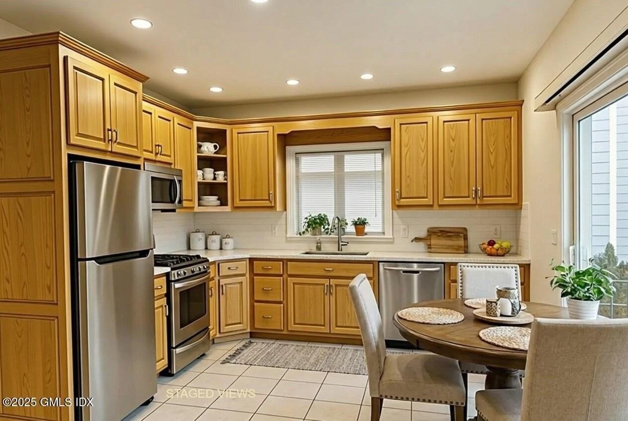 6 Rippowam Rd #A - Photo 5 of 24