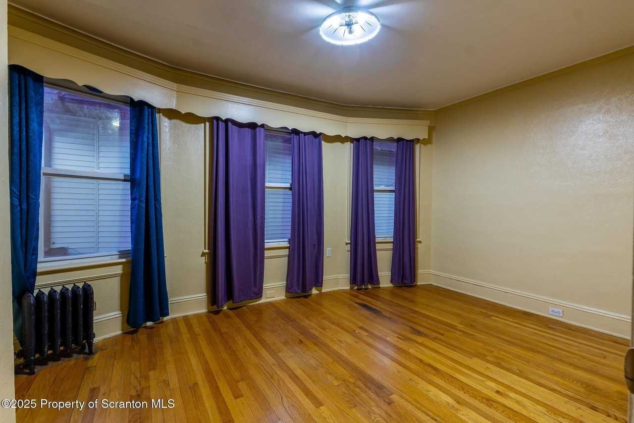 923 Clay Ave unit: 2Nd 3Er Floor #2nd3ERFL - Photo 5 of 18