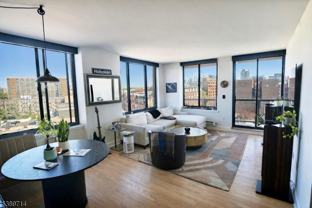 415 Newark St - Photo 1 of 1