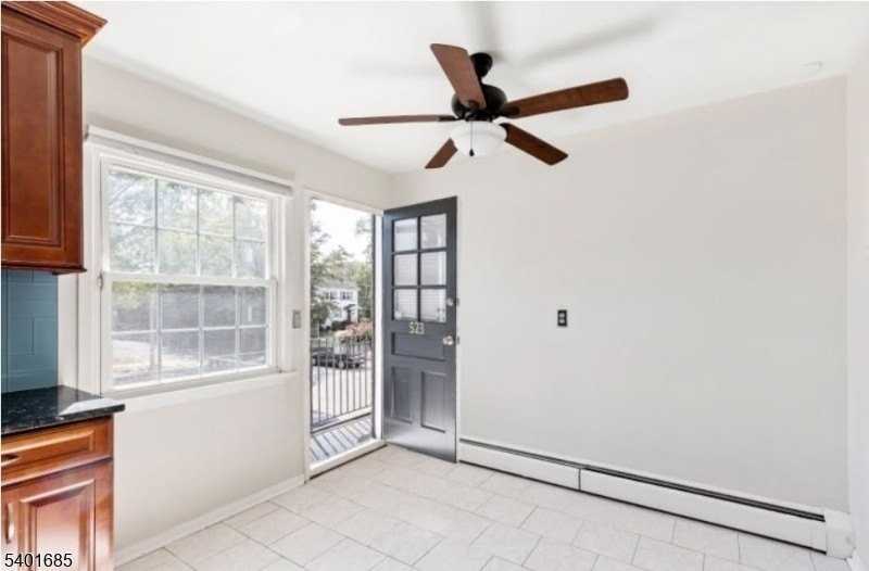 523 Pitney Pl - Photo 7 of 20