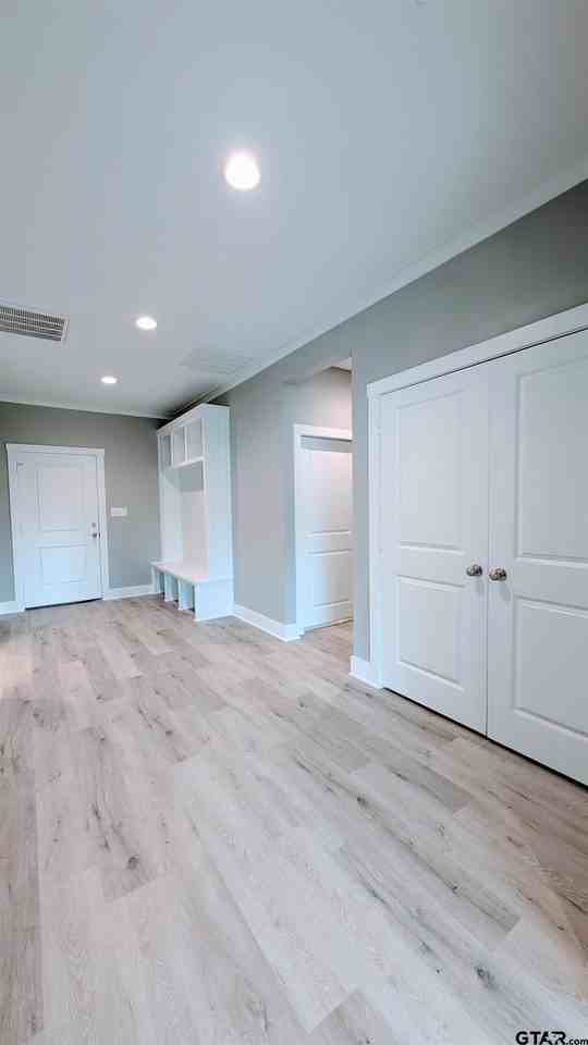 1302 Berkli Cv - Photo 3 of 20