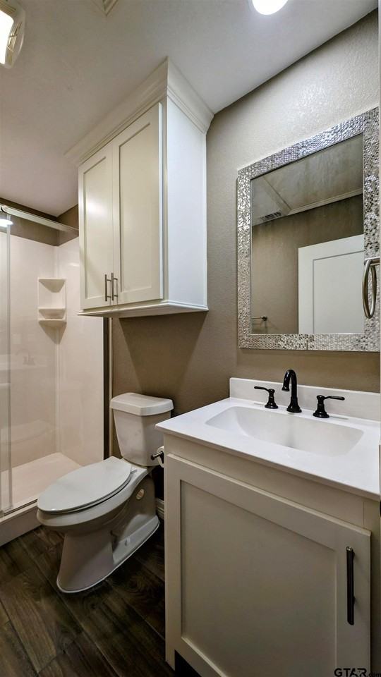 163 Abbey Ln - Photo 6 of 12