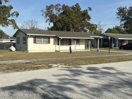 featured image of 4475 Cadbury Rd