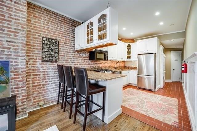 68 Park Ave #4 - Photo 5 of 20