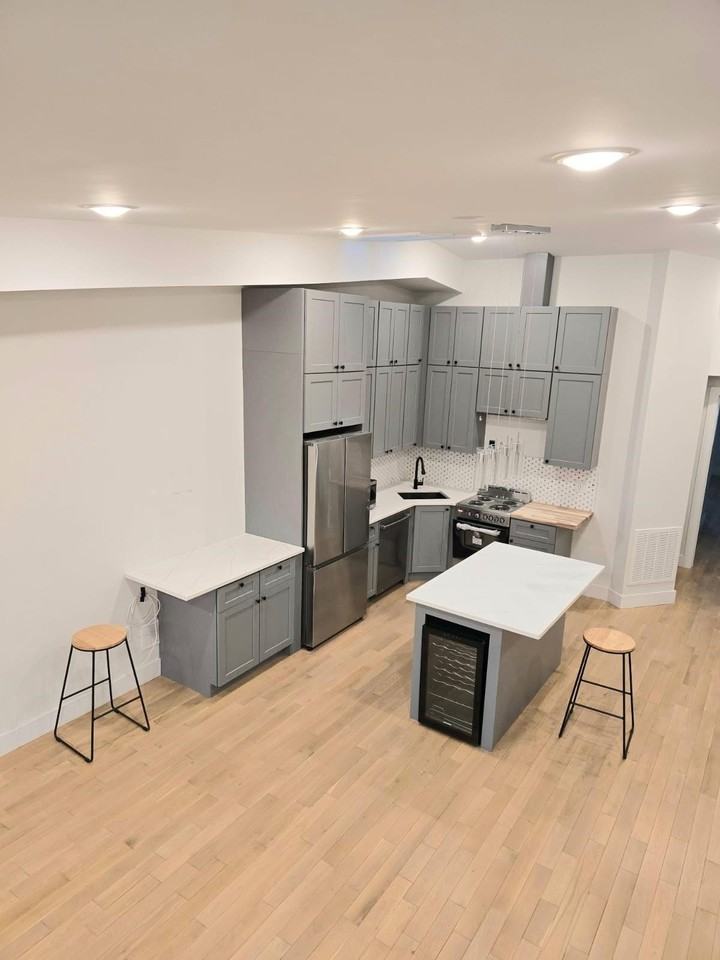 131 Hopkins Ave #2B - Photo 3 of 15