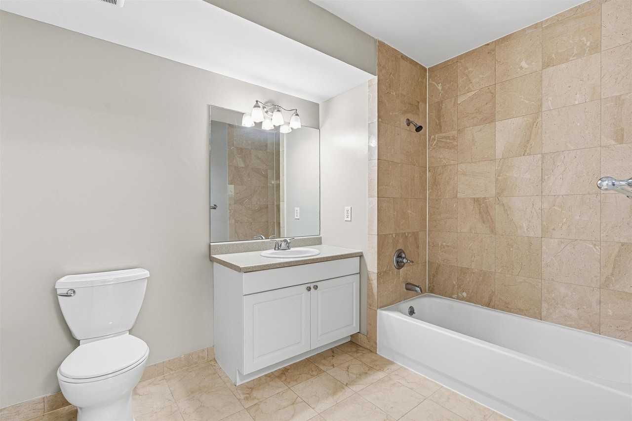 905 River Rd - Photo 7 of 22