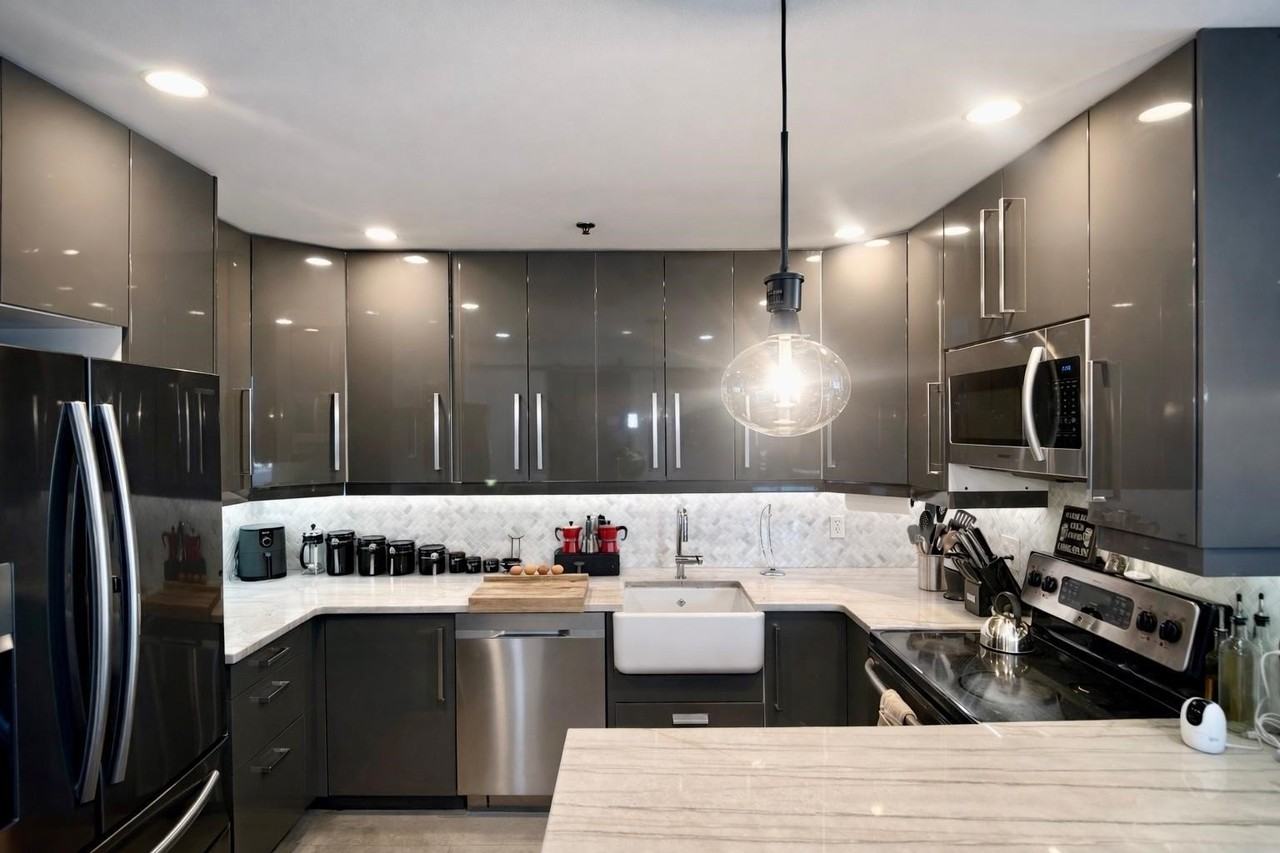 415 Newark St #B6 - Photo 3 of 10