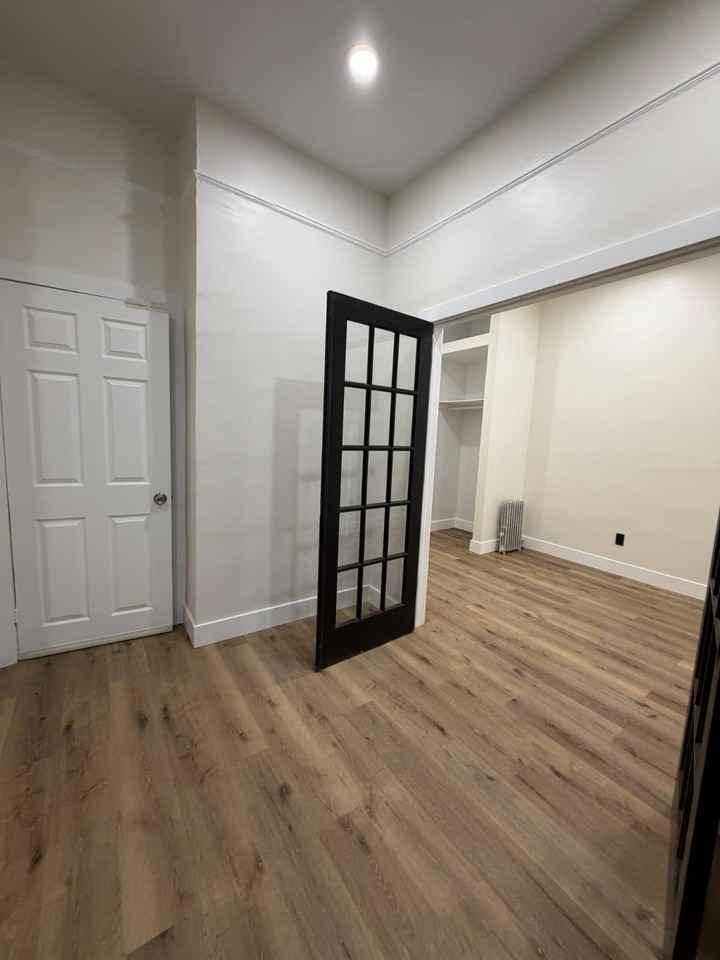 42 Clerk St #2 - Photo 2 of 5