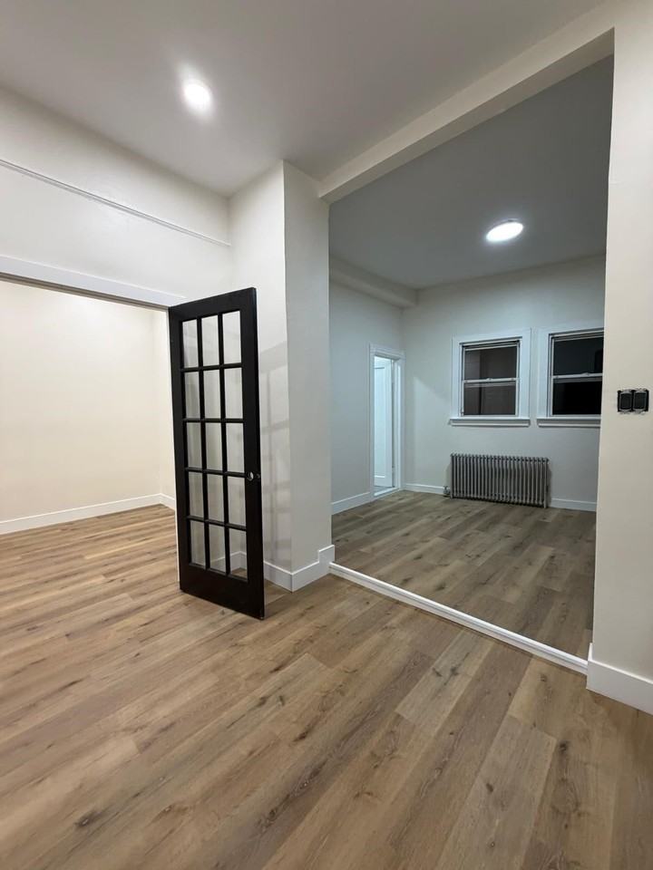 42 Clerk St #2 - Photo 3 of 5