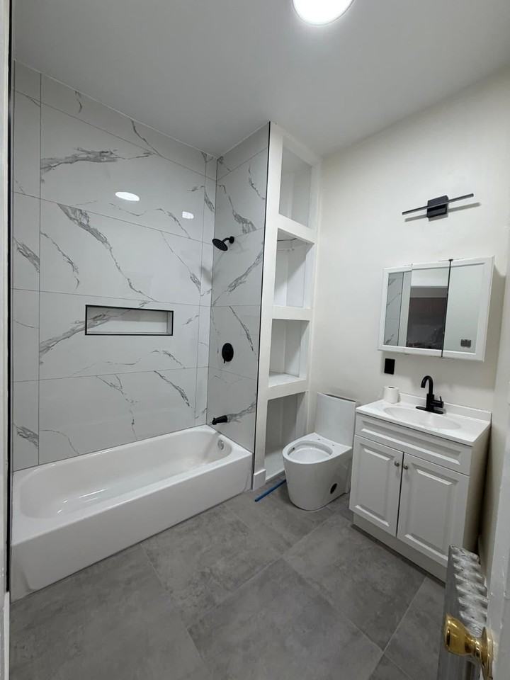 42 Clerk St #2 - Photo 5 of 5